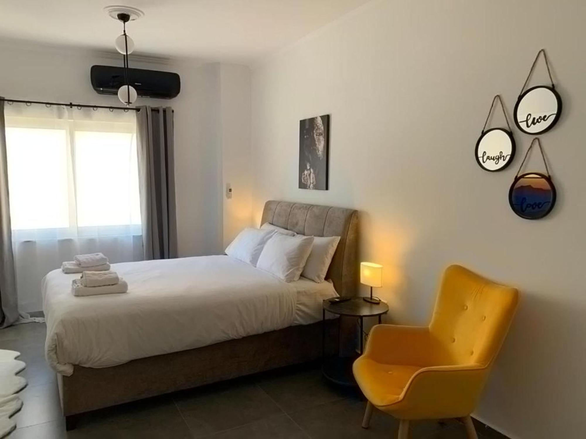 Afrodite Central Apartment By Vpn Athens Exterior photo