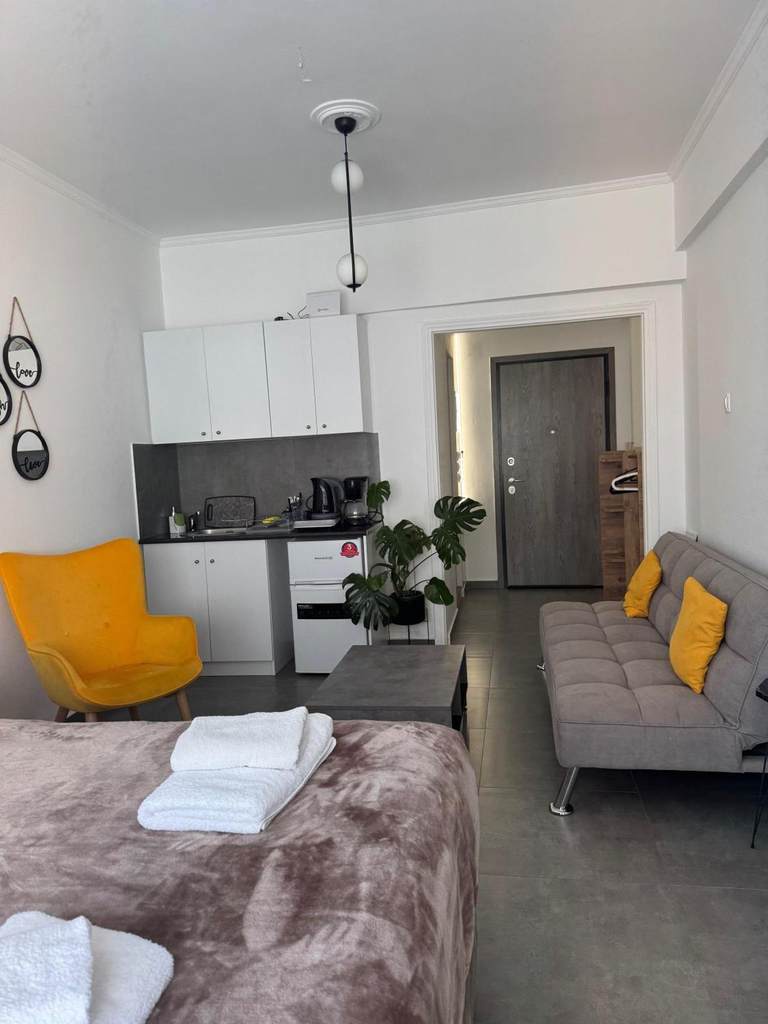 Afrodite Central Apartment By Vpn Athens Exterior photo